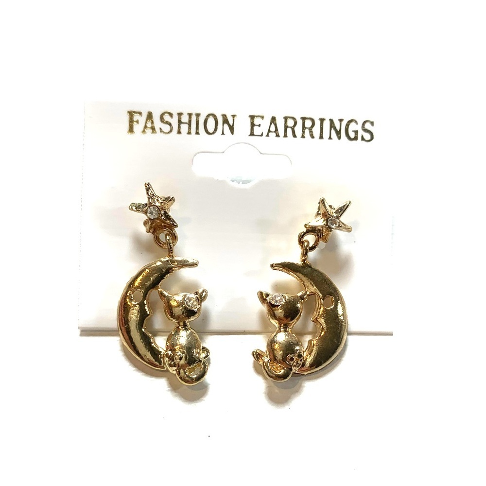 Cat On Moon Earrings New With Tags Bundle And SAVE